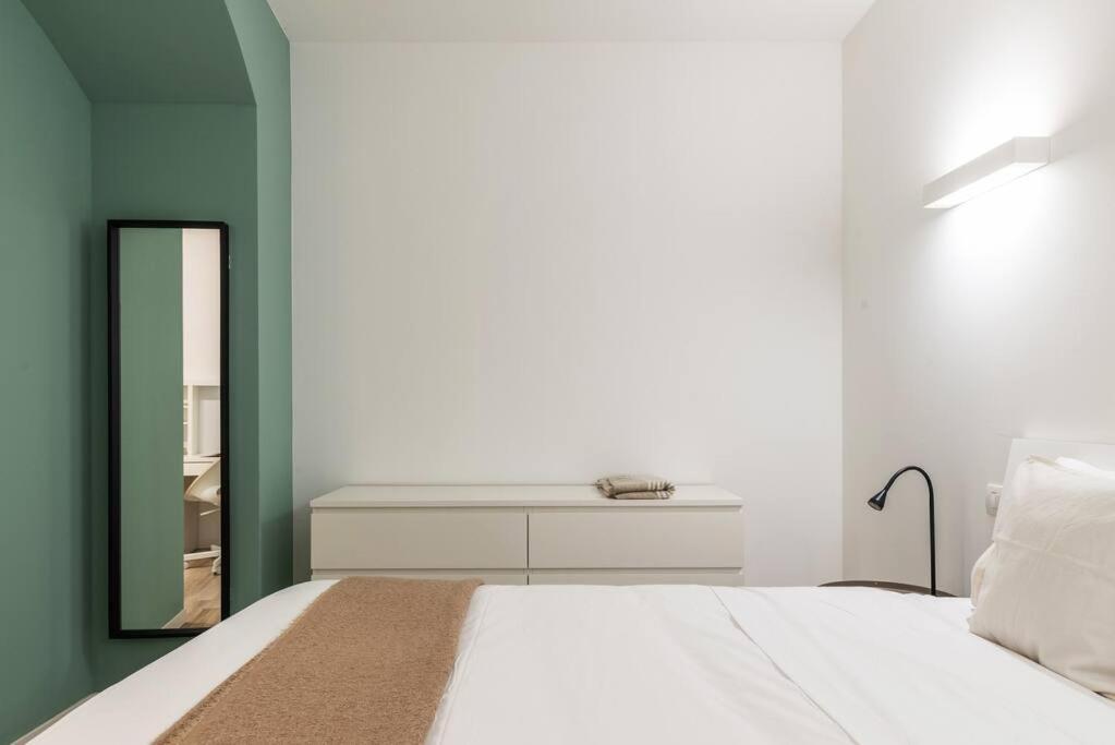 Mora Flexyrent A.C. - Colonne Apartment Milan Exterior photo